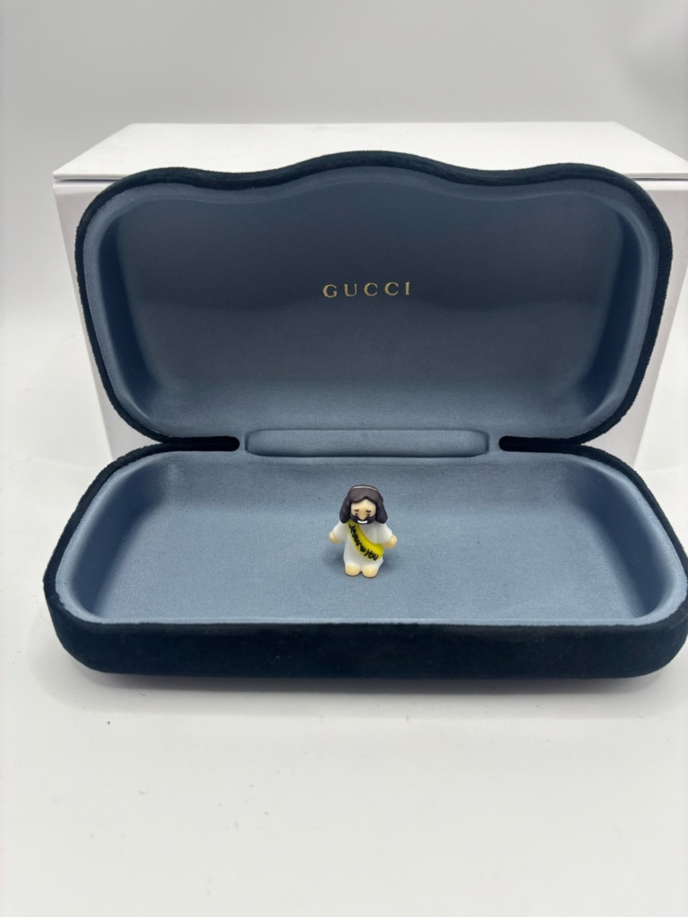 Gucci Velvet Eyewear Case in Black and Light Blue